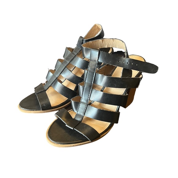 American Eagle Outfitters Women Ankle Strap Block Heel Sandals 8.5 - Picture 3 of 5